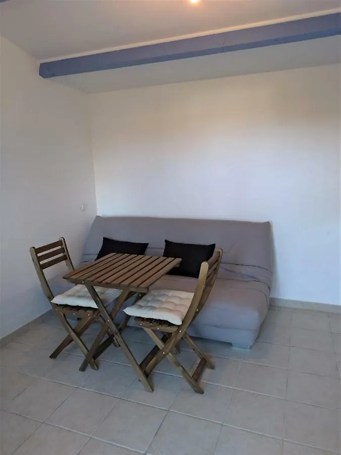 Cabanon Studio Le Beausset 0*,